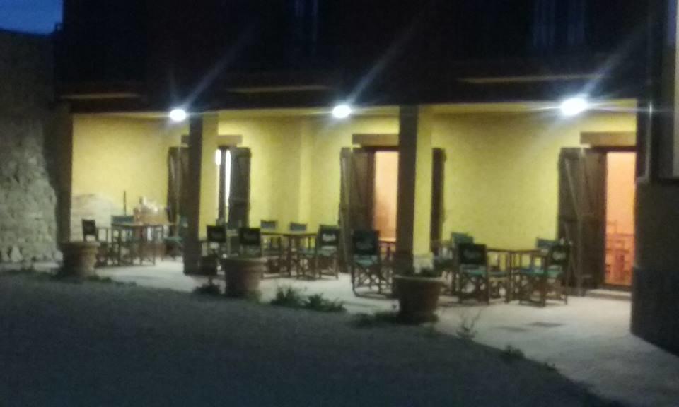 Casa Arrieta Guest House Castejon de Valdejasa ภายนอก รูปภาพ